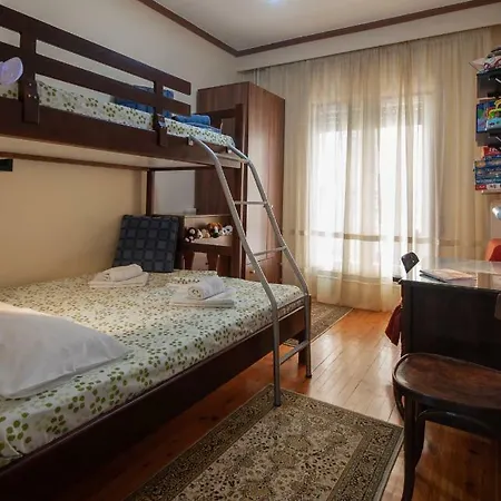 Апартаменты Tina's Central Flat *