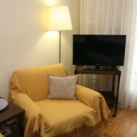 Tina's Central Flat *